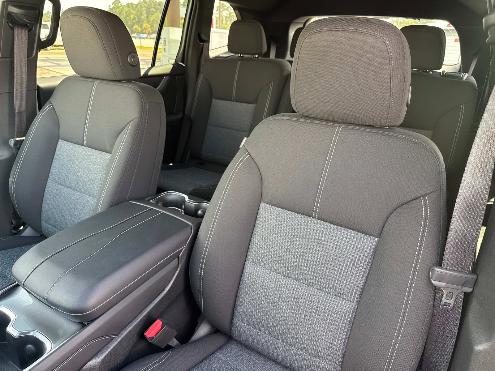 2026 GMC Acadia Elevation - Photo 24