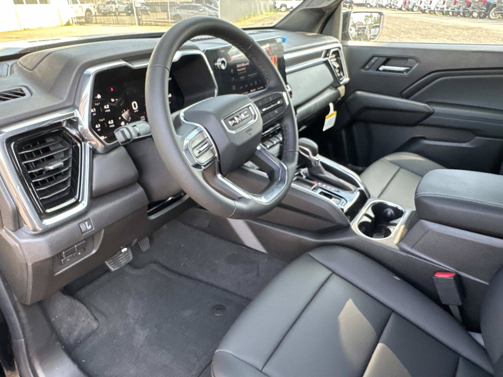 2026 GMC Canyon Elevation - Photo 25