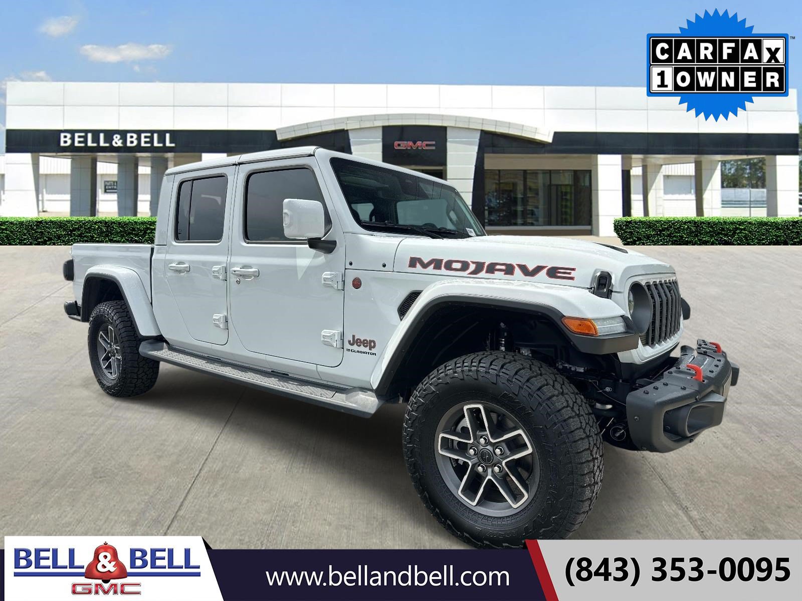 2026 Jeep Gladiator Mojave X Auto's photo