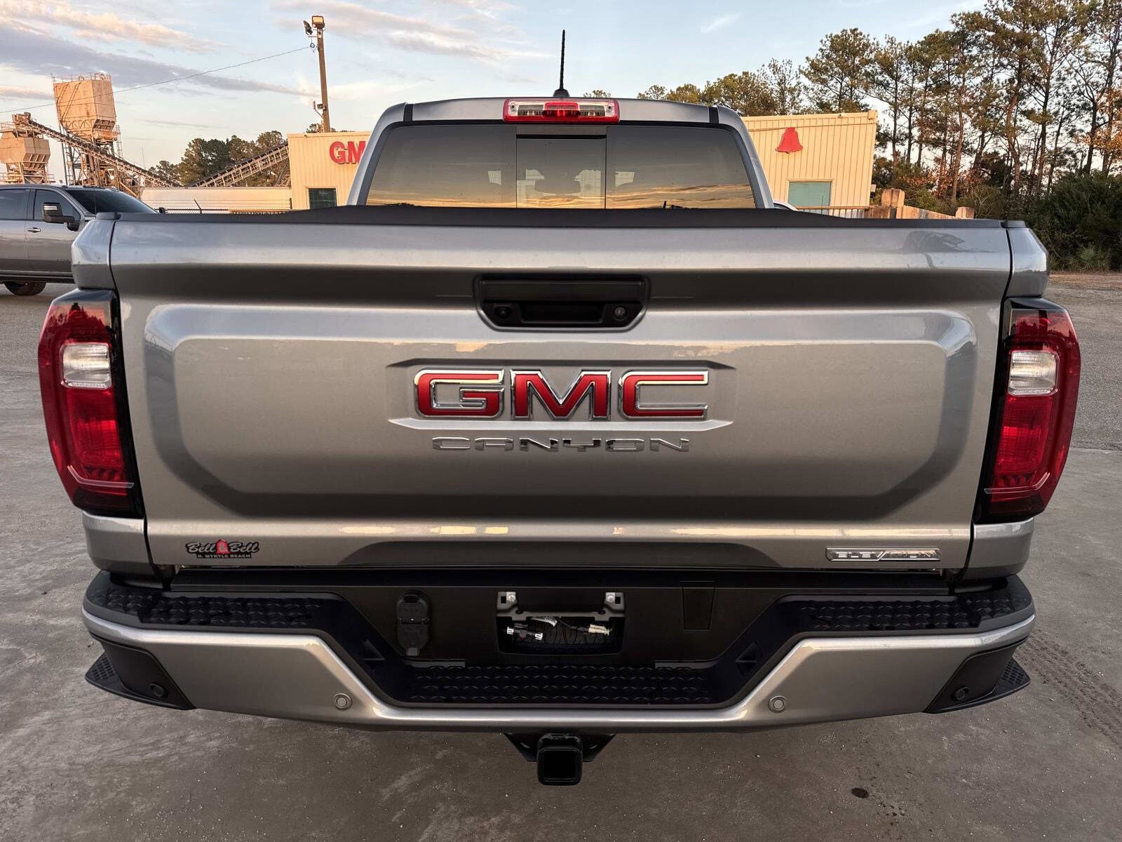 2026 Gmc Canyon Elevation photo 4