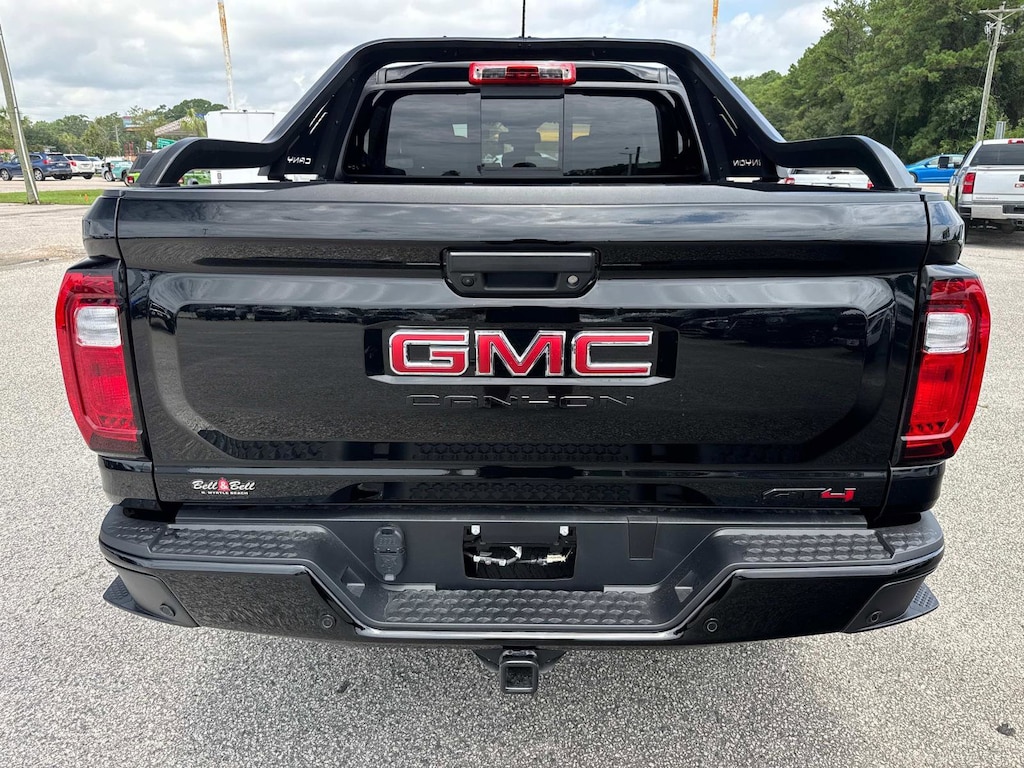New 2025 GMC Canyon AT4 Truck