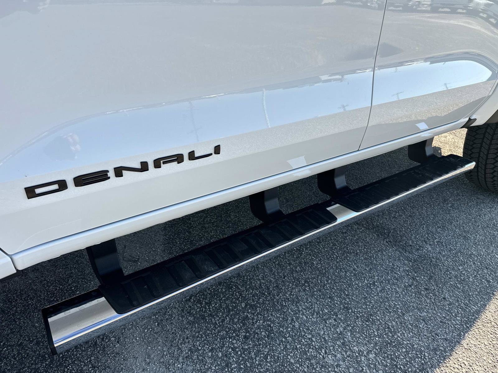 2026 GMC Canyon Denali - Photo 11