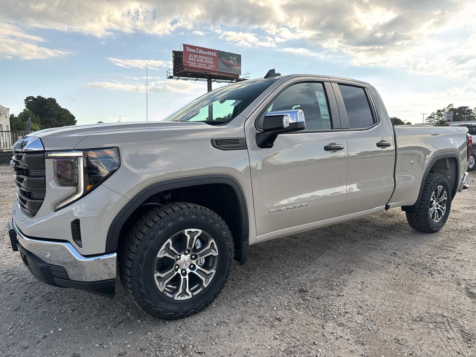 2026 GMC Sierra 1500 Pro - Photo 7