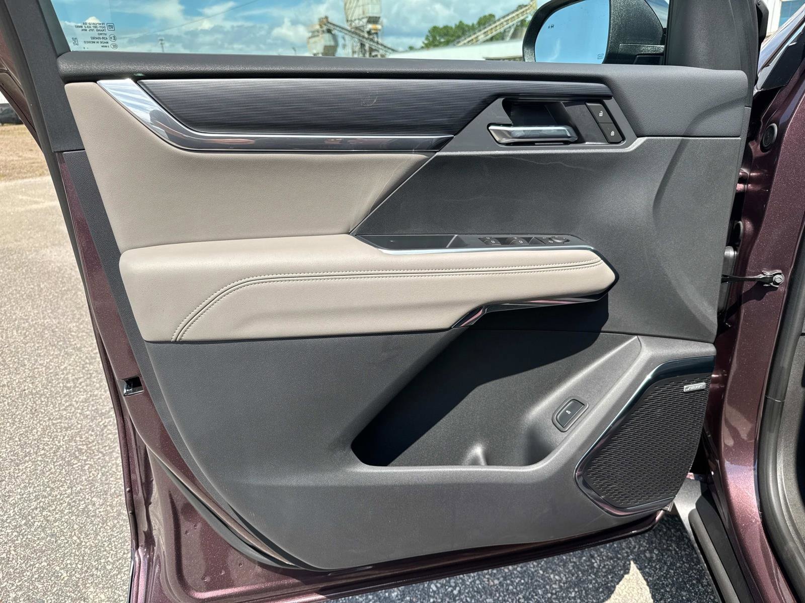 2026 GMC Acadia Elevation - Photo 19