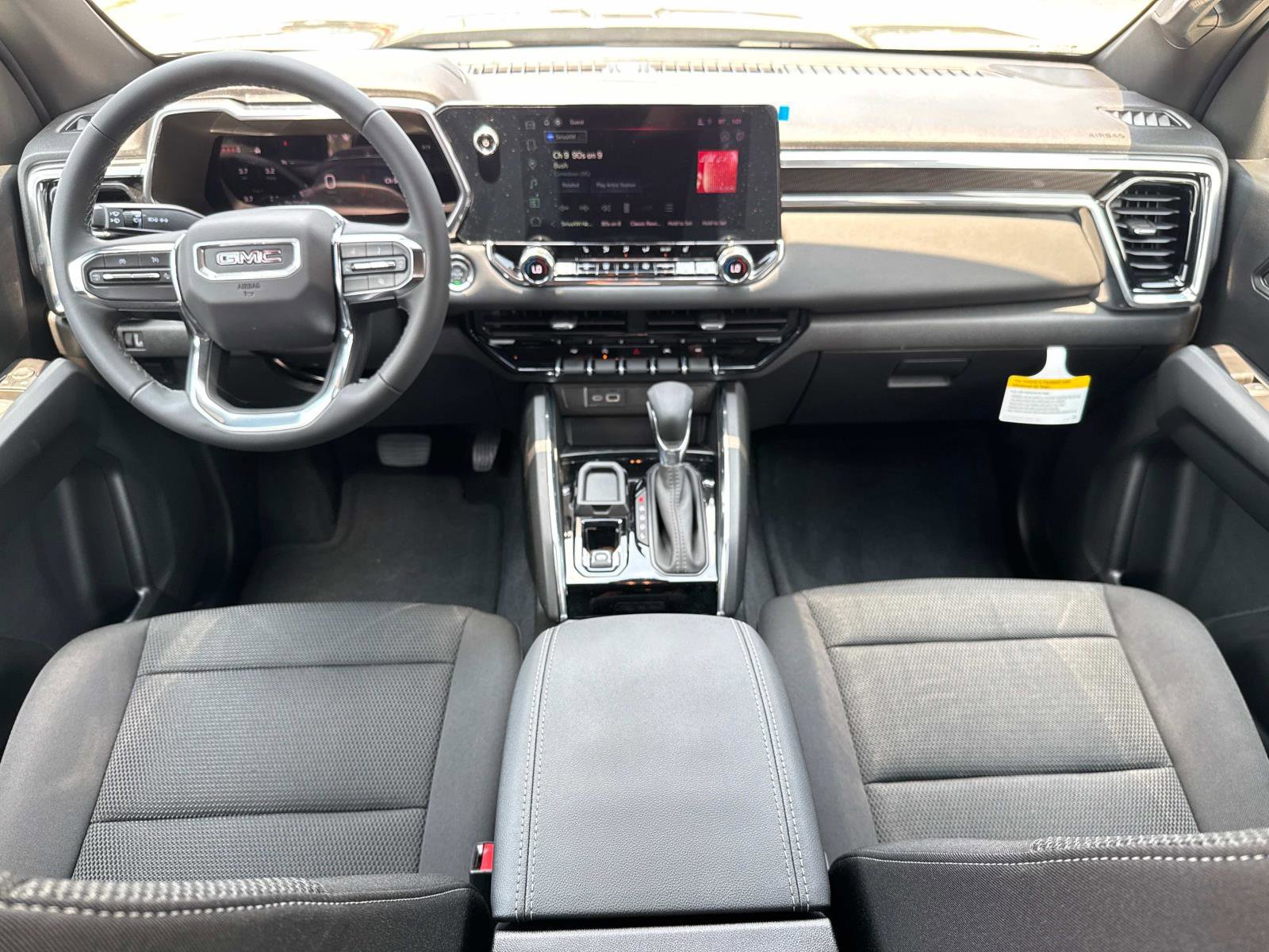 2025 GMC Canyon Elevation - Photo 18