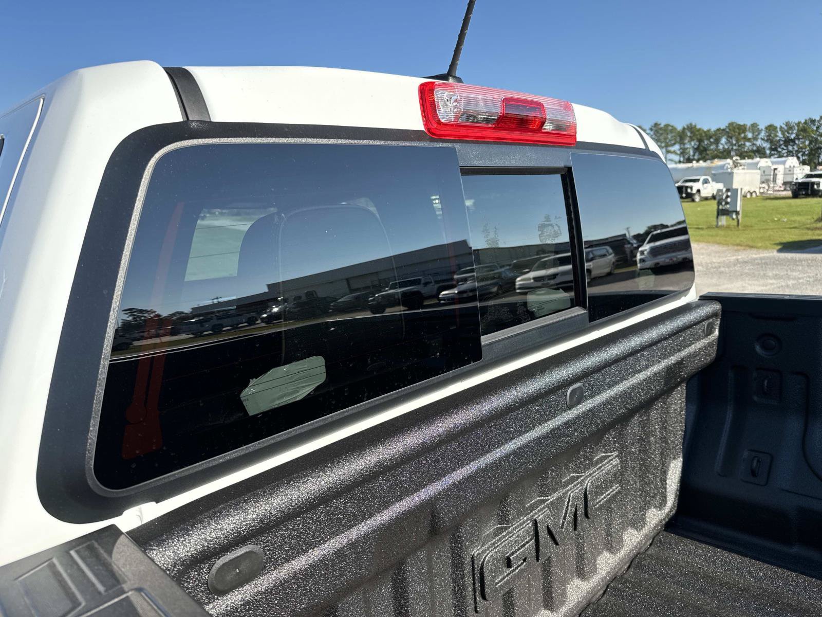 2026 GMC Canyon Denali - Photo 12