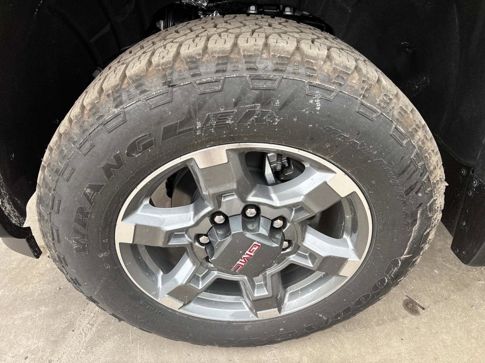 2026 GMC Sierra 2500HD SLT - Photo 10