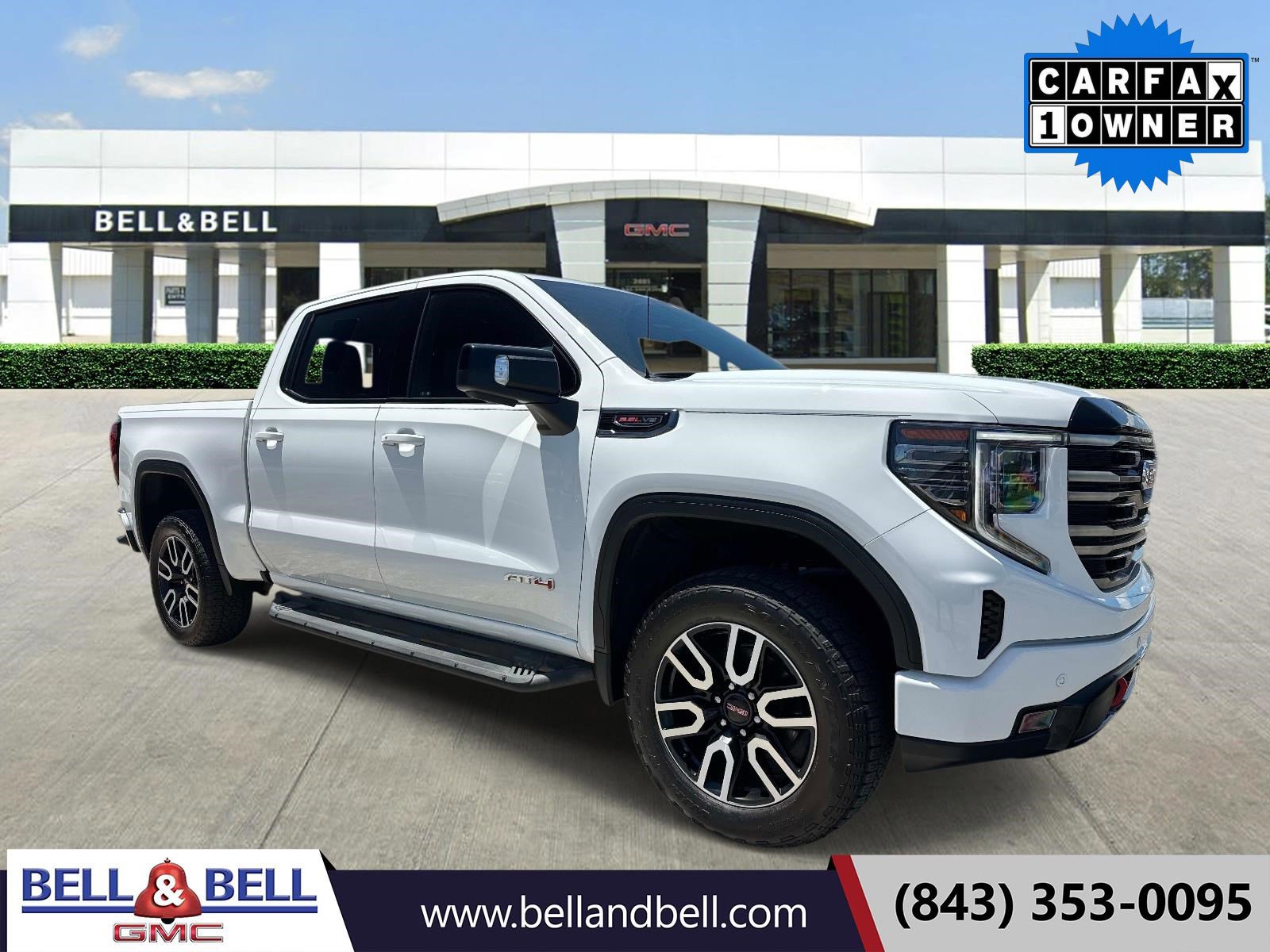 2025 GMC Sierra 4WD Crew Cab Short Box AT4's photo