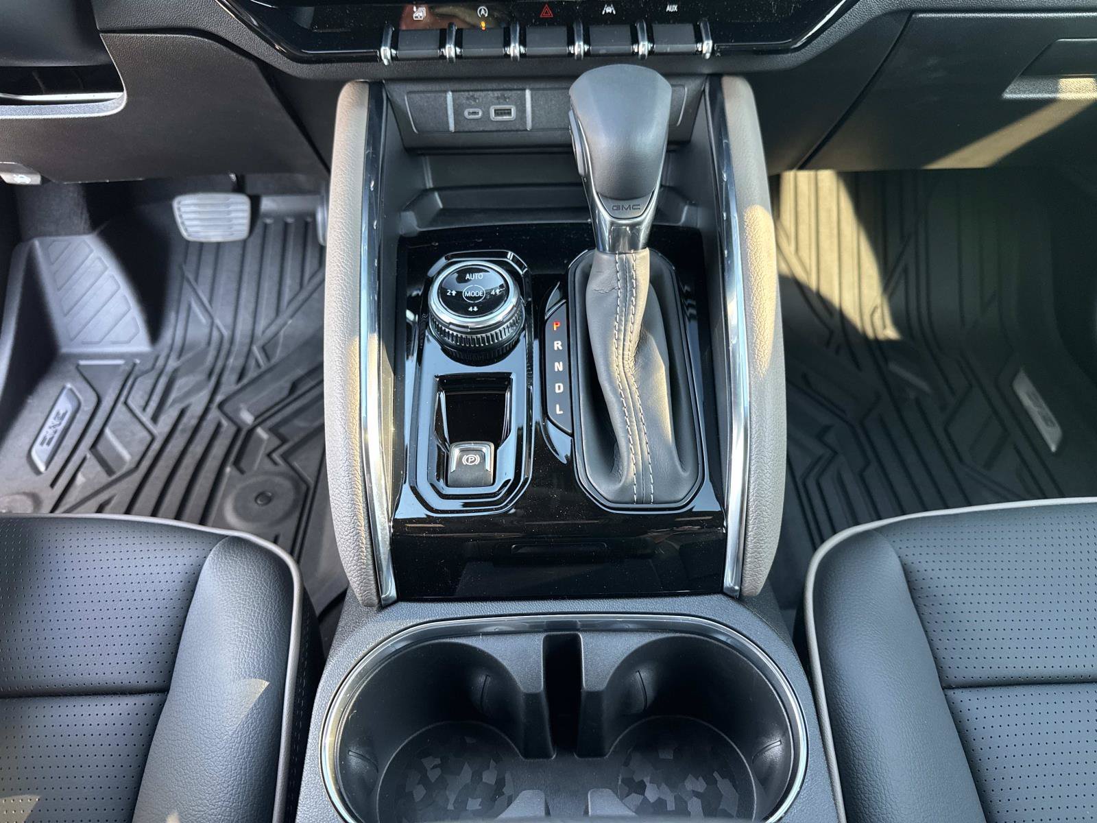 2026 GMC Canyon Denali - Photo 34