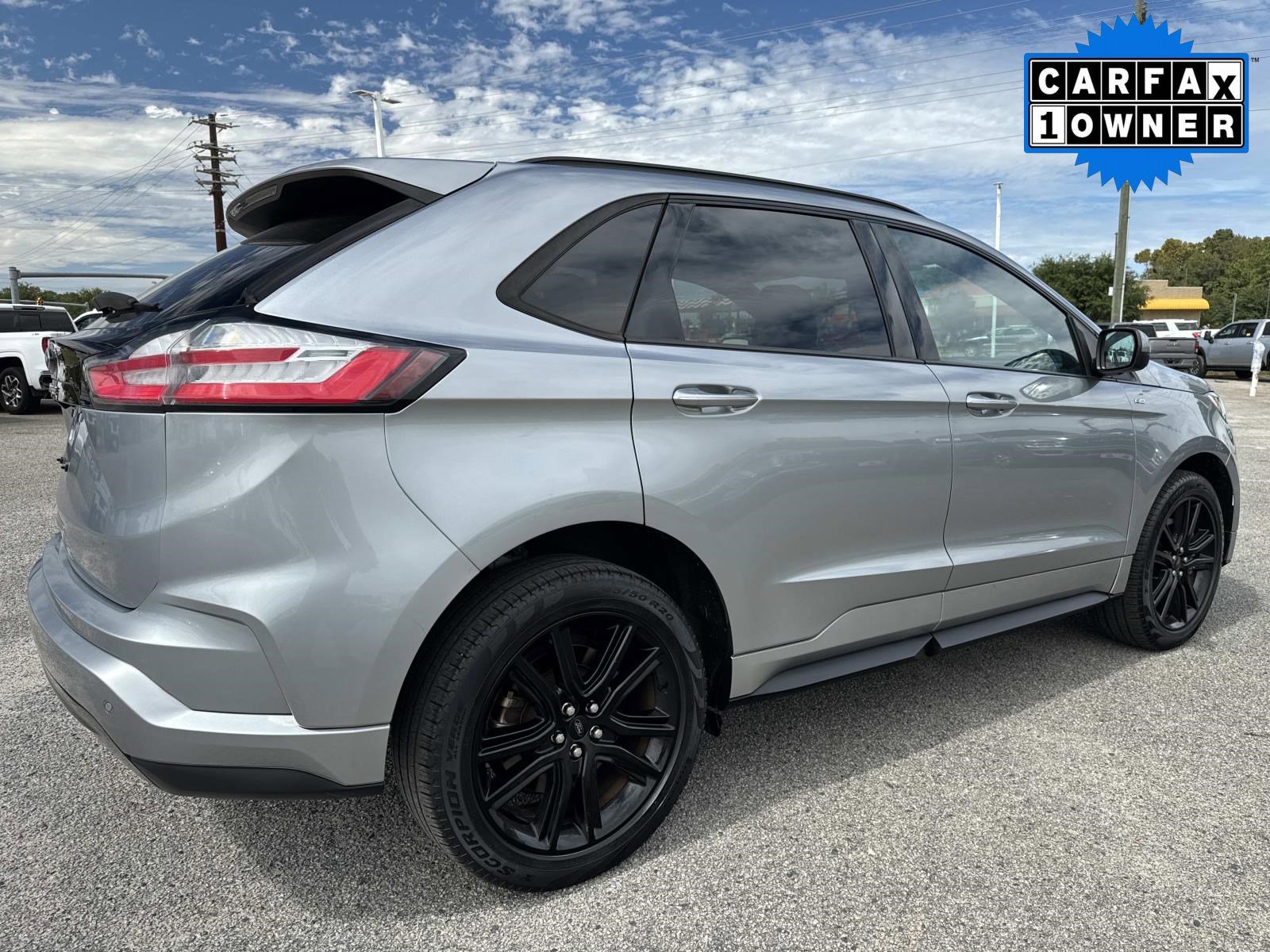 2022 Ford Edge ST-Line photo 3