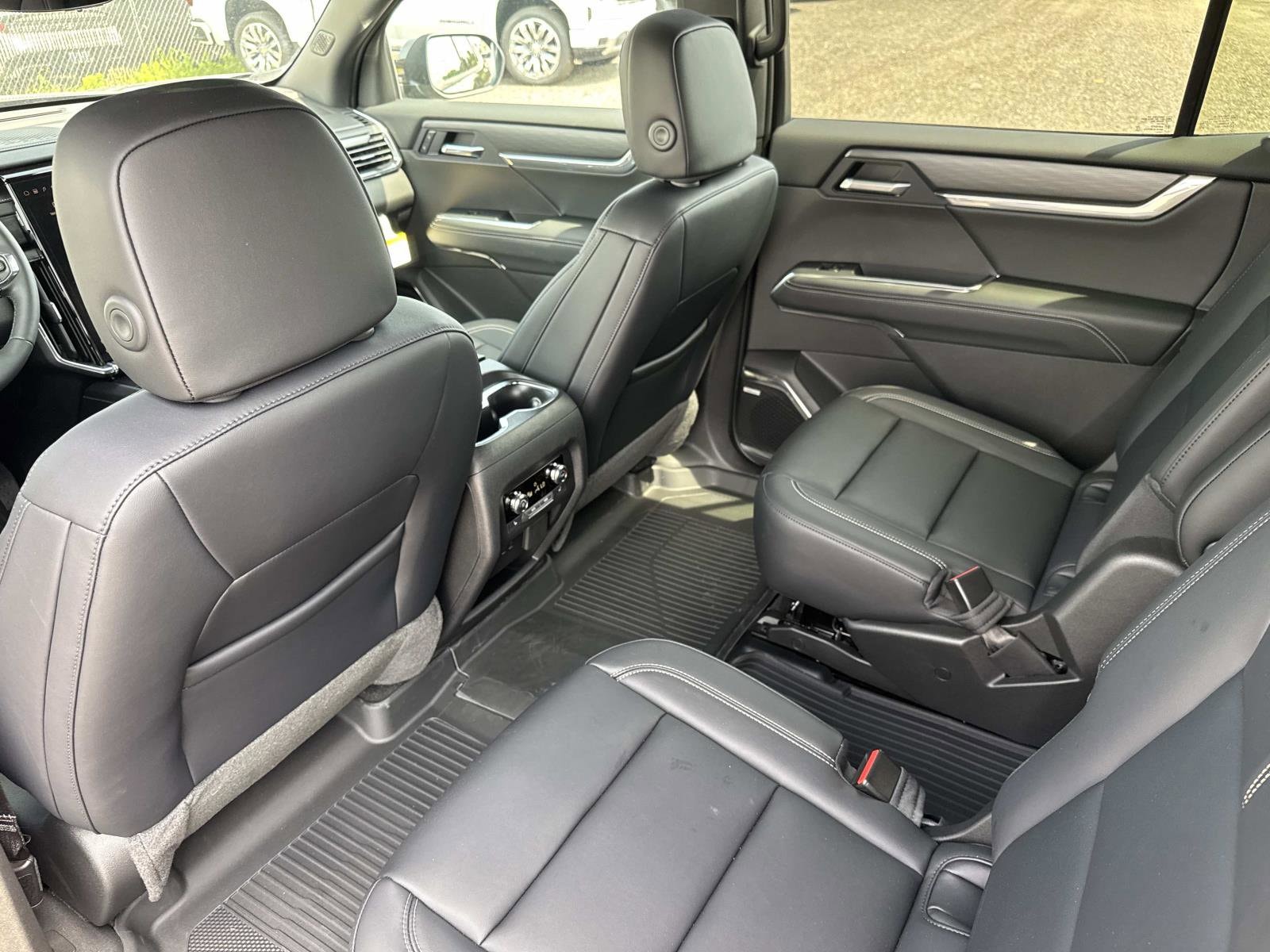 2026 GMC Acadia Elevation - Photo 15