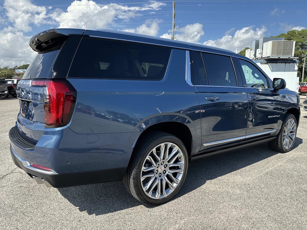 New 2026 GMC Yukon XL Denali SUV