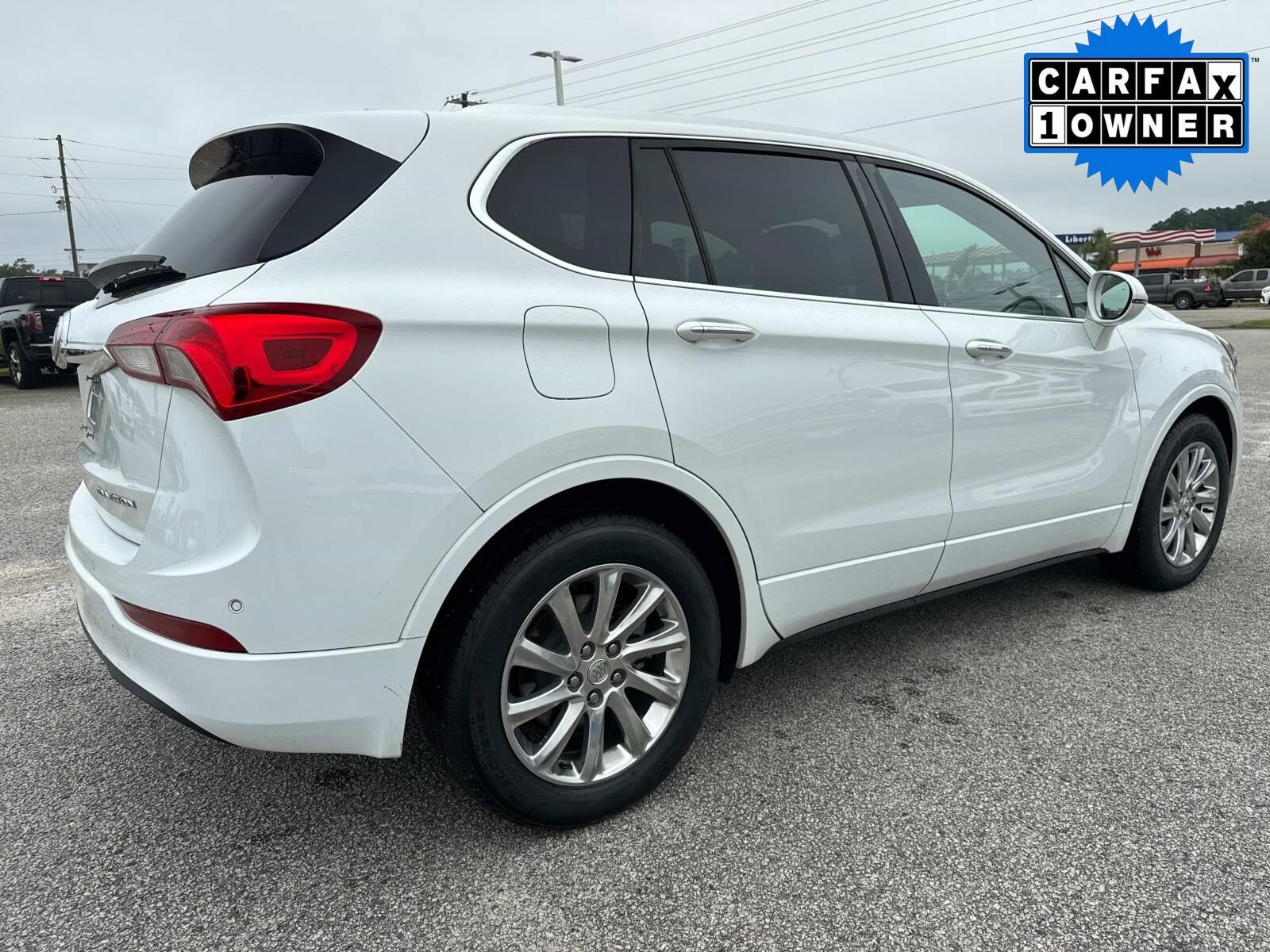 2020 Buick Envision Essence photo 2