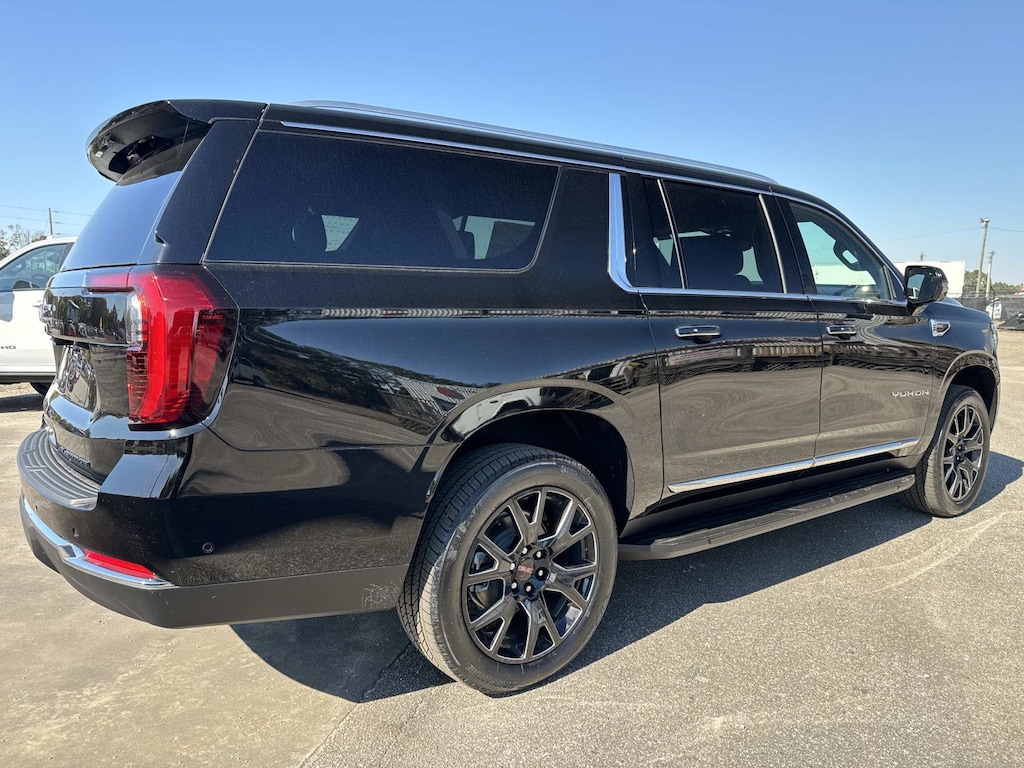 New 2026 GMC Yukon XL Elevation SUV