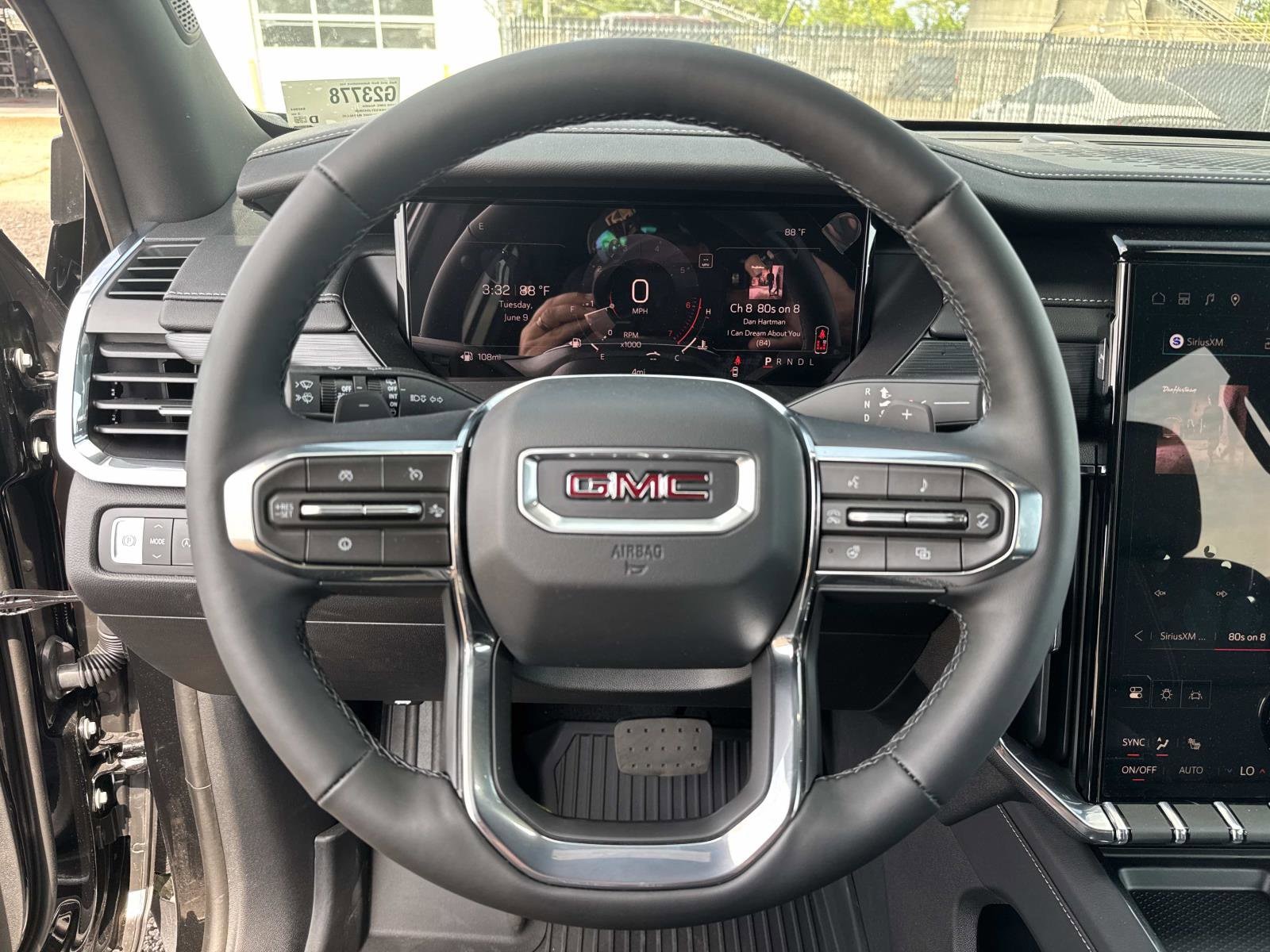 2026 GMC Acadia Elevation - Photo 32