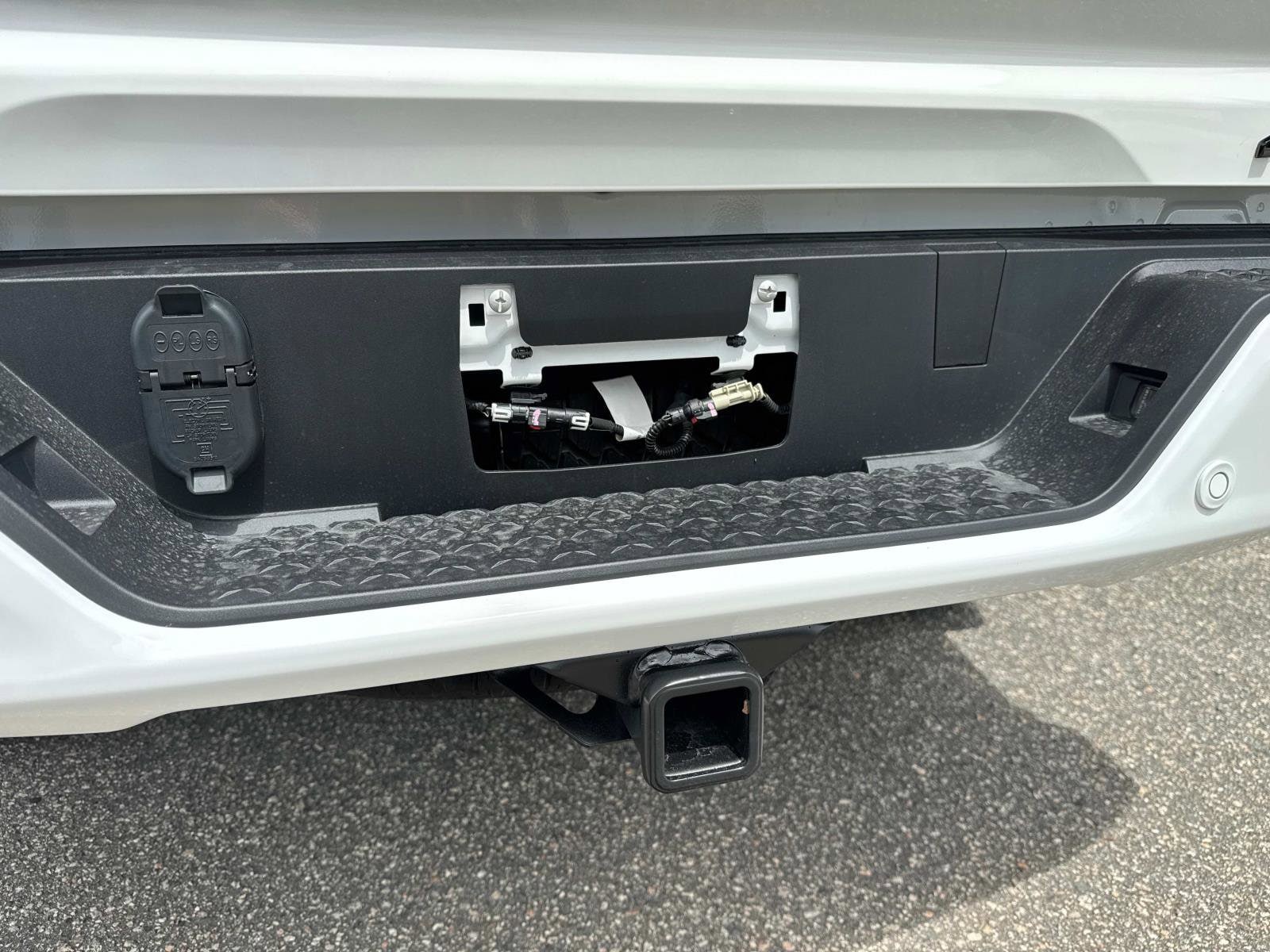 2025 GMC Canyon AT4 - Photo 14