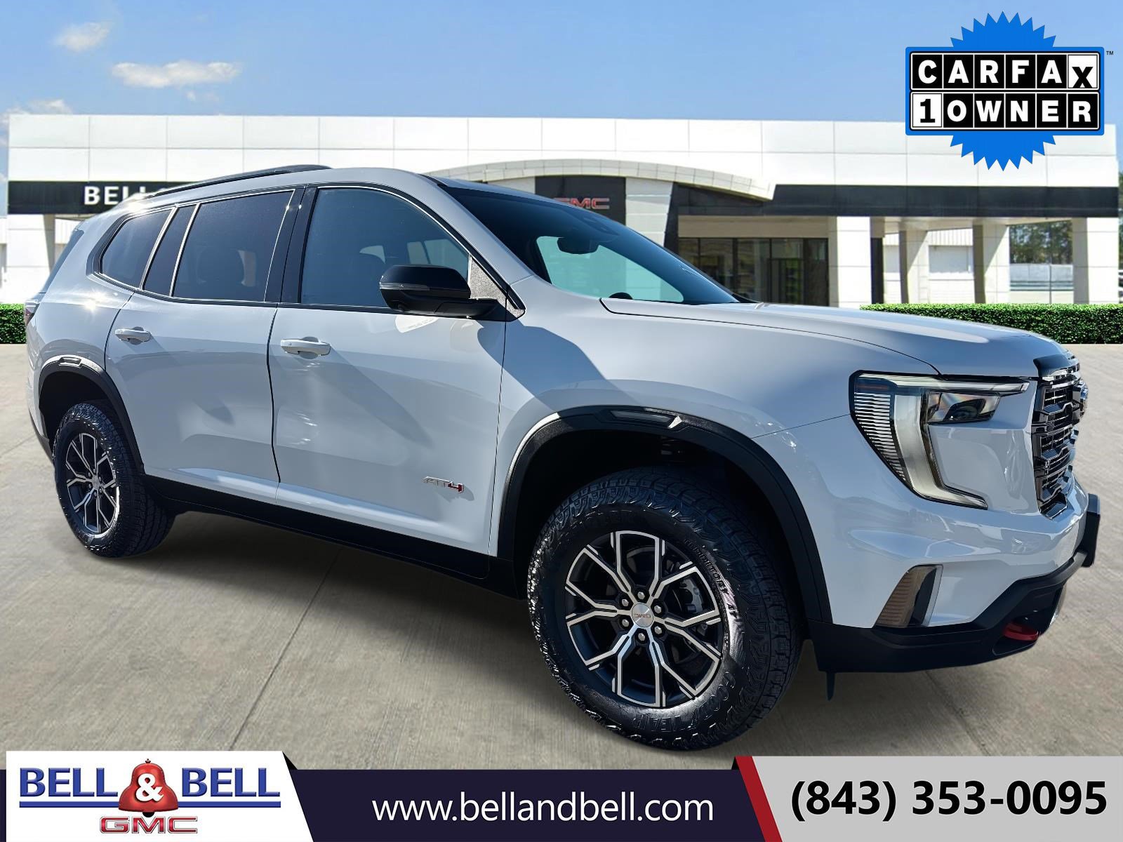 2026 GMC Acadia AT4's photo