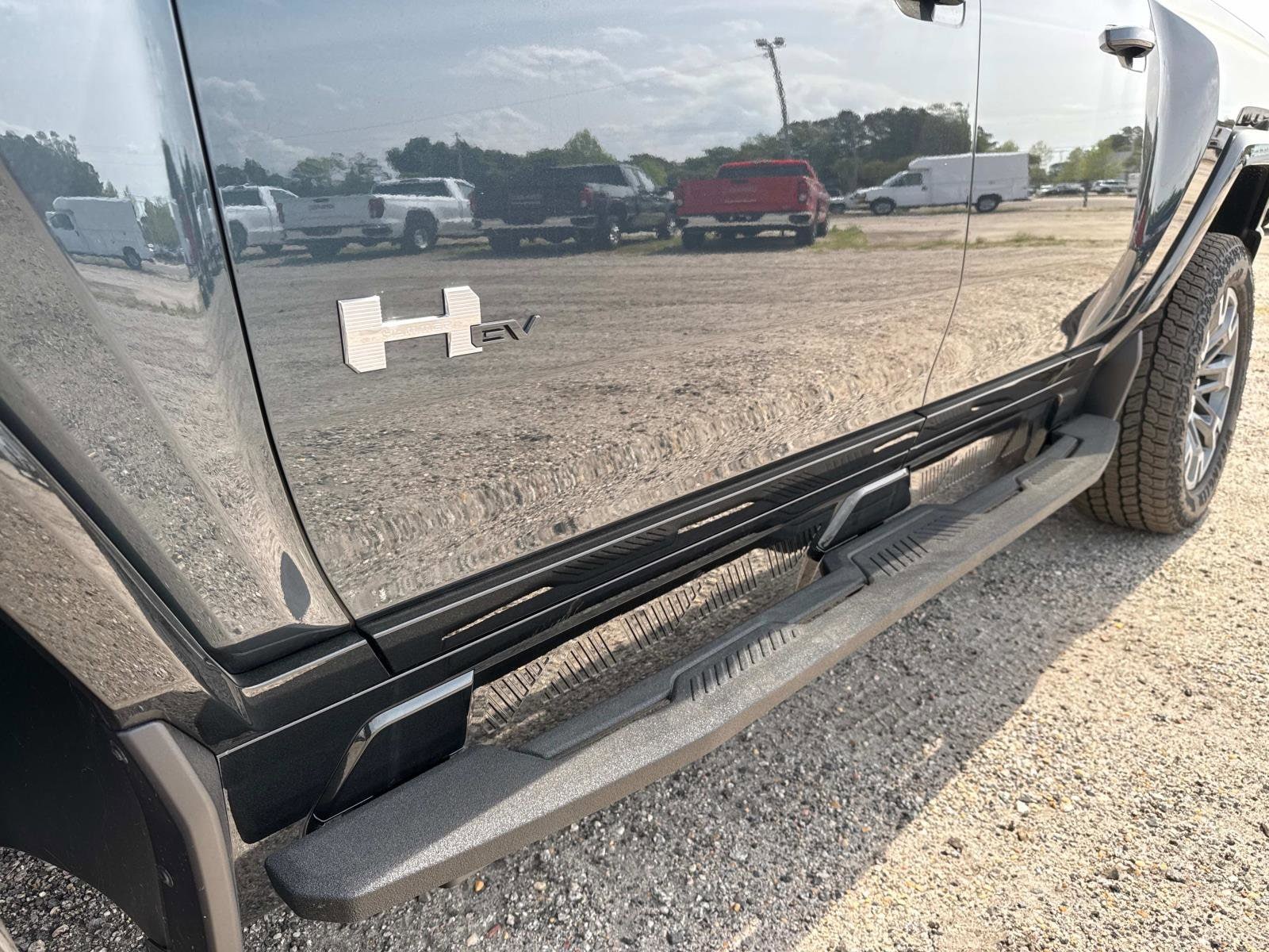 2025 GMC HUMMER EV 3X - Photo 11
