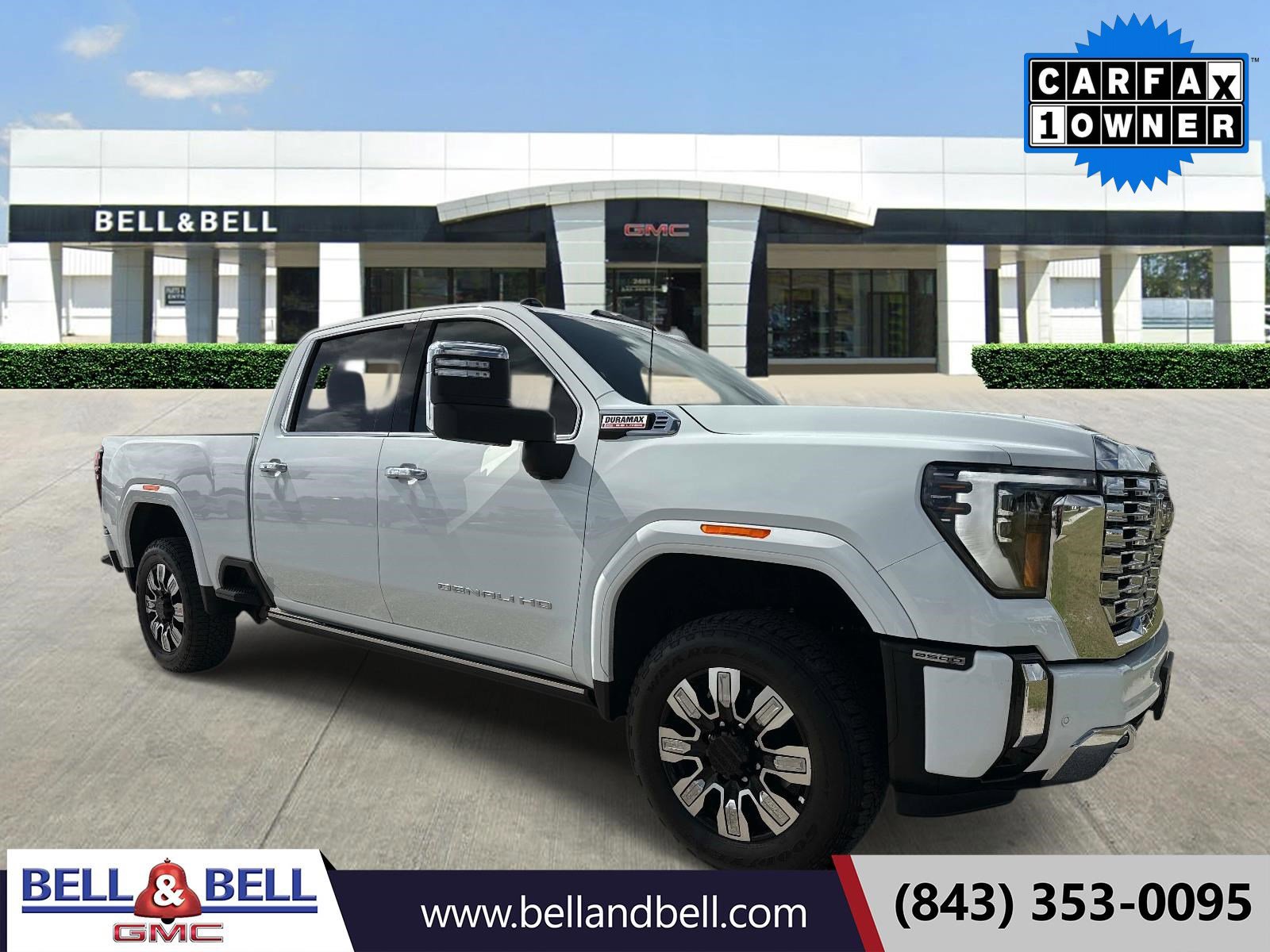 2025 GMC Sierra 4WD Crew Cab Standard Box Denali's photo