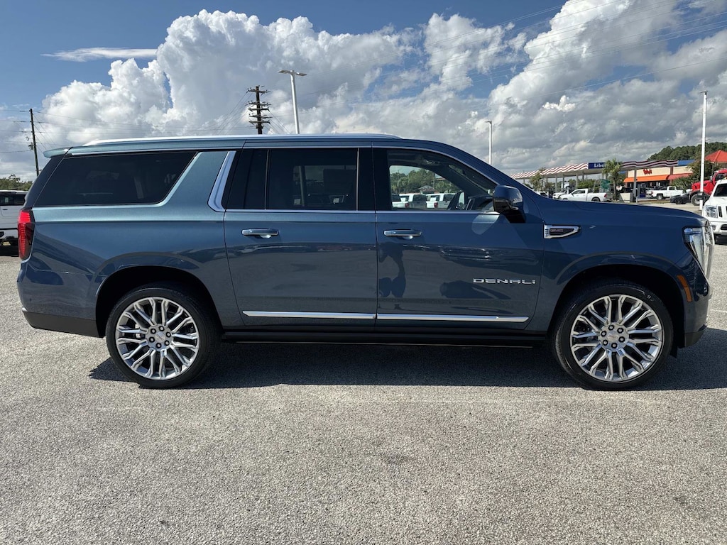 New 2026 GMC Yukon XL Denali SUV