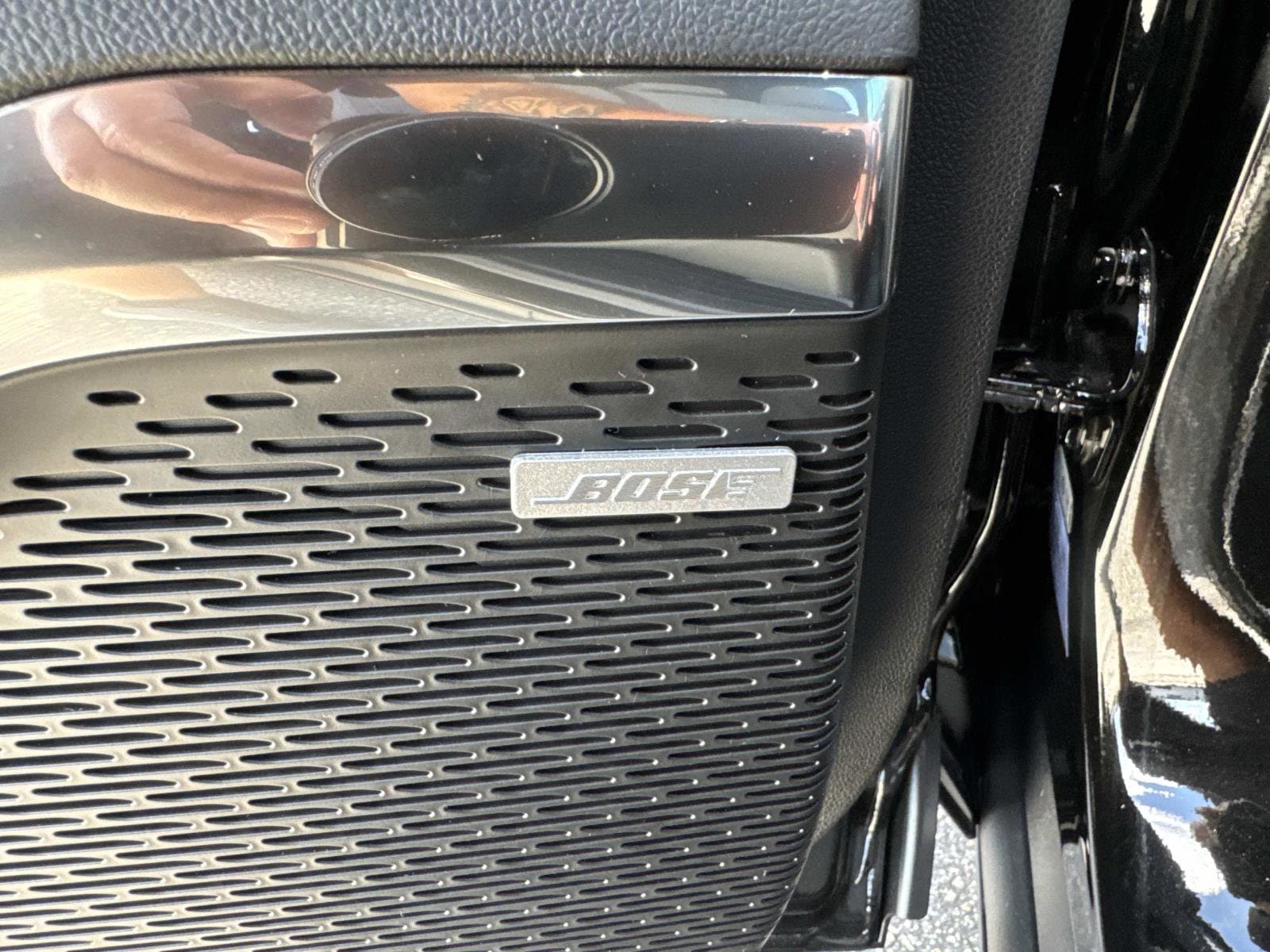 2026 GMC Acadia Elevation - Photo 13