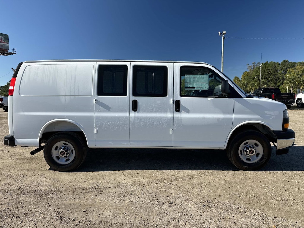New 2025 GMC Savana Cargo 2500 Work Van Van