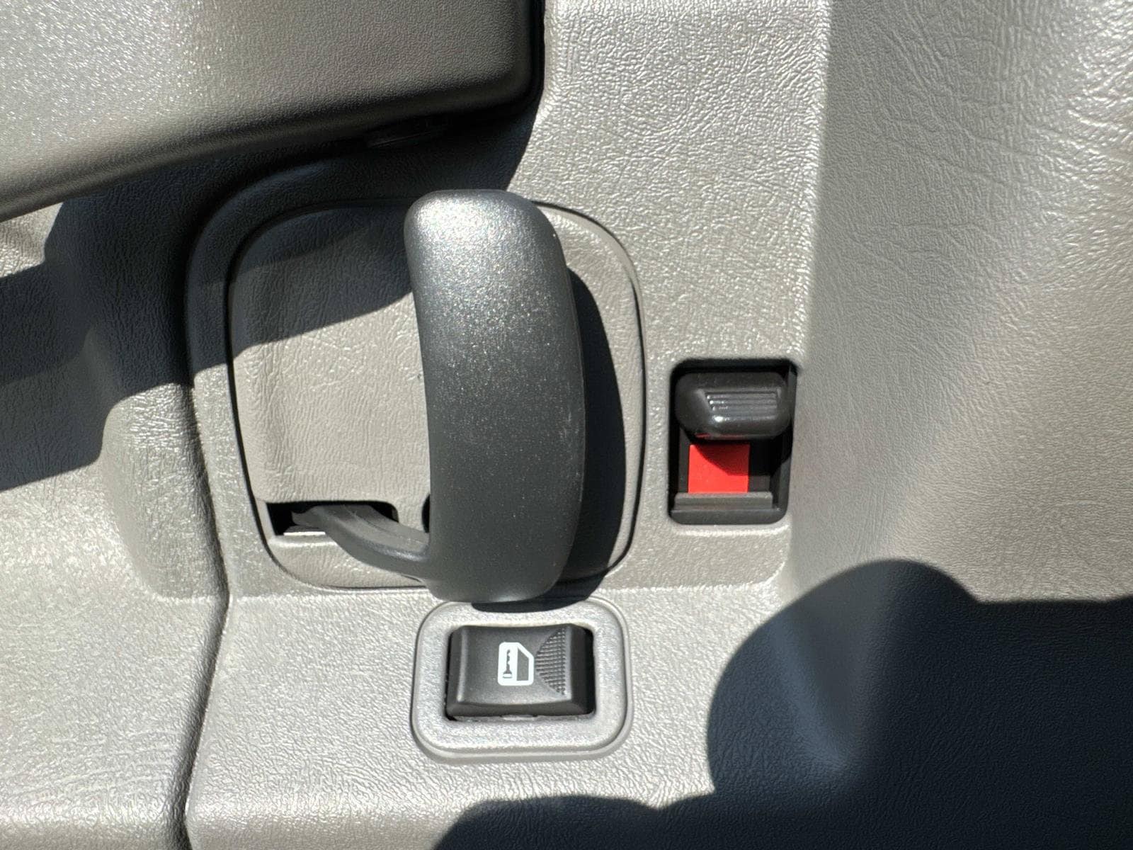2026 GMC Savana Cargo Work Van - Photo 18