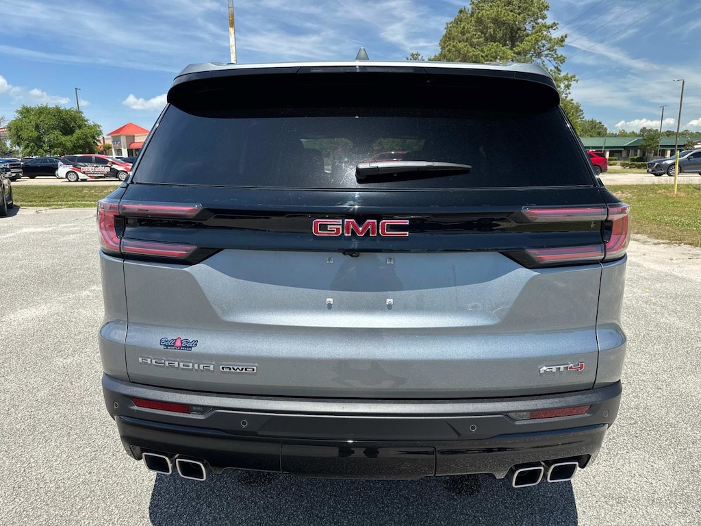 New 2025 GMC Acadia AT4 SUV
