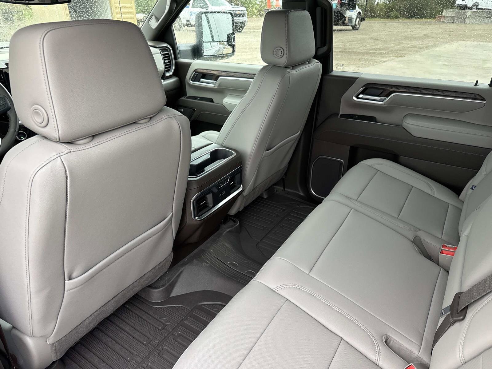 2026 GMC Sierra 2500HD SLT - Photo 17