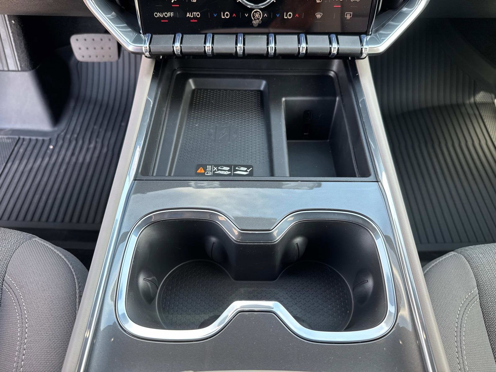 2026 GMC Acadia Elevation - Photo 31