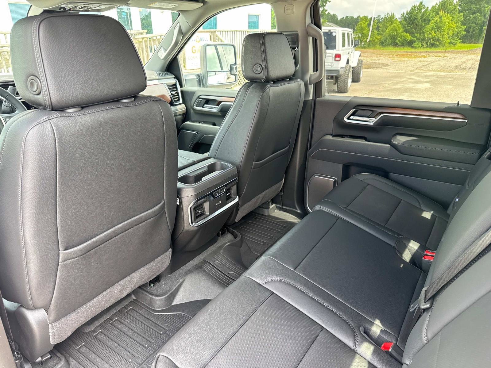 2025 GMC Sierra 2500HD Denali - Photo 17