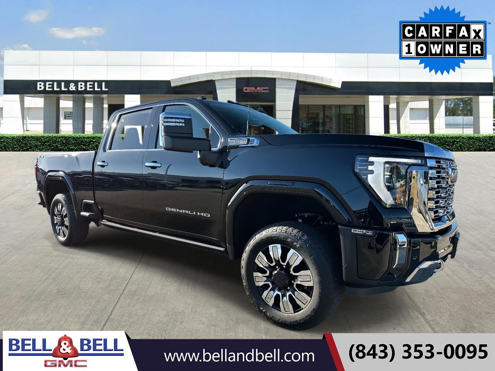 2024 GMC Sierra 2500HD Denali's photo