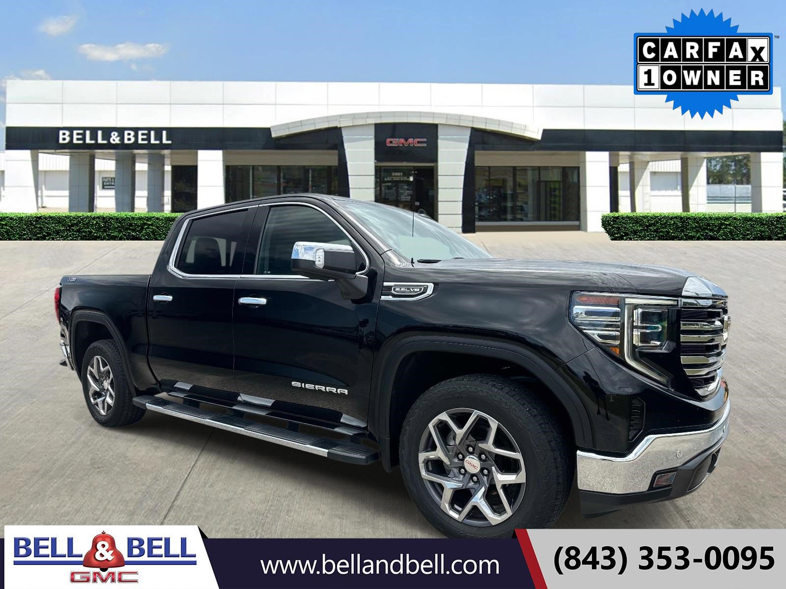 2022 GMC Sierra 4WD Crew Cab Standard Box SLT's photo