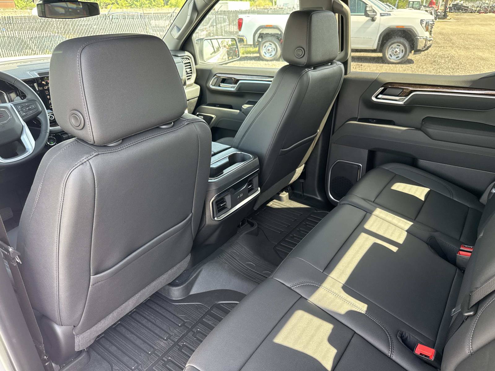 2026 GMC Sierra 1500 Elevation - Photo 17