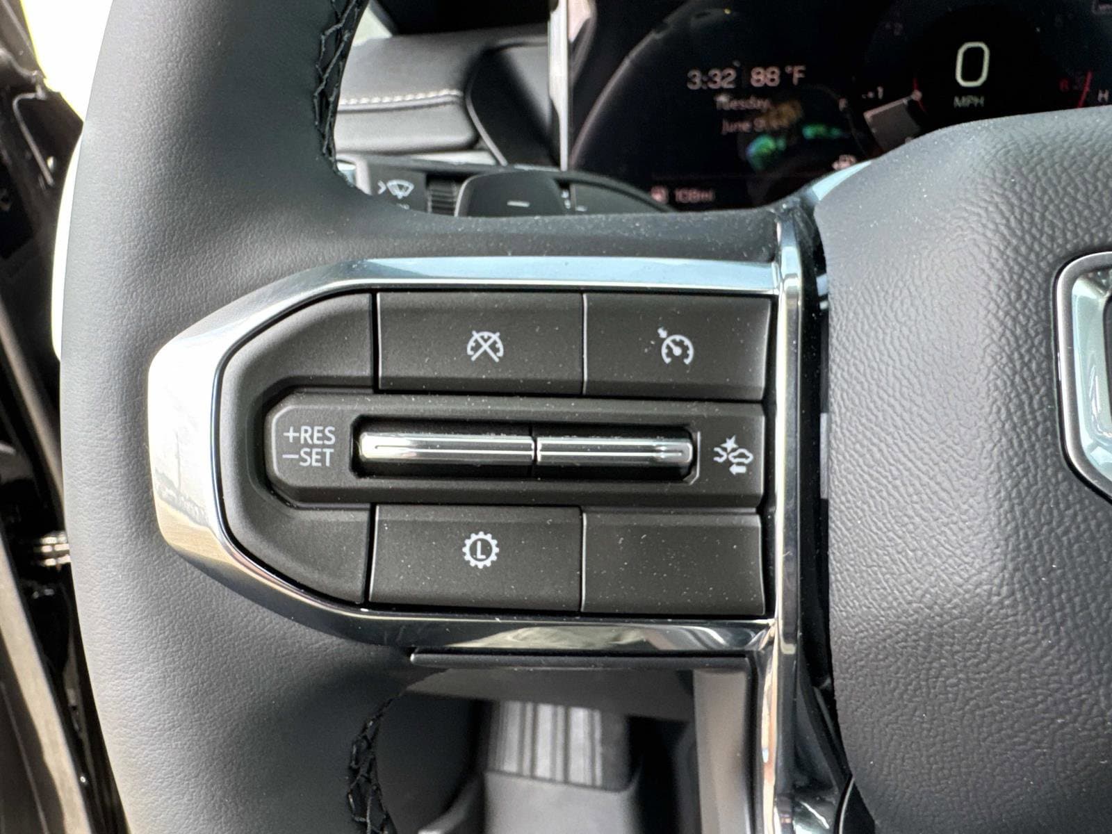 2026 GMC Acadia Elevation - Photo 35