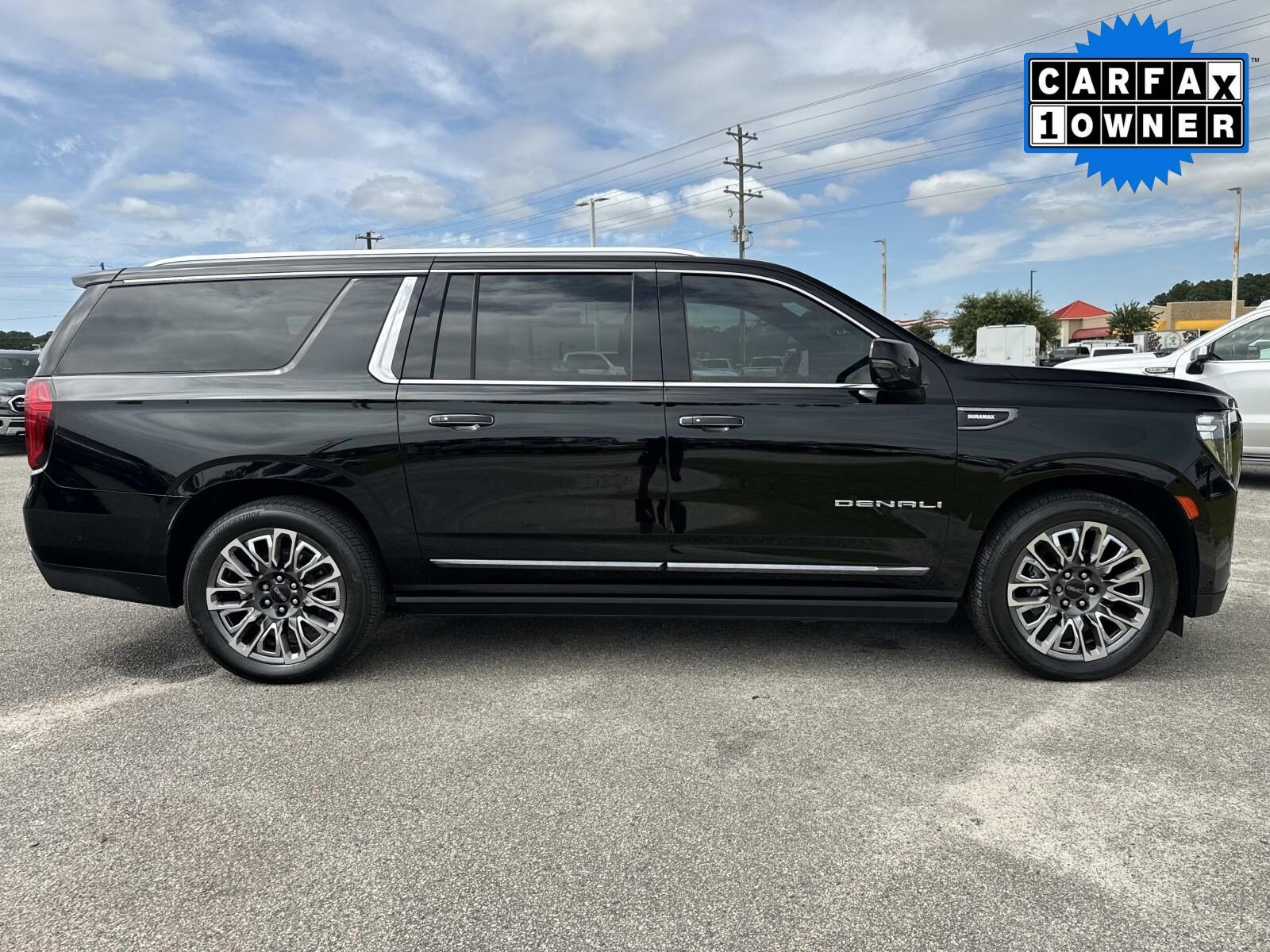 2023 Gmc Yukon XL Denali Ultimate photo 2