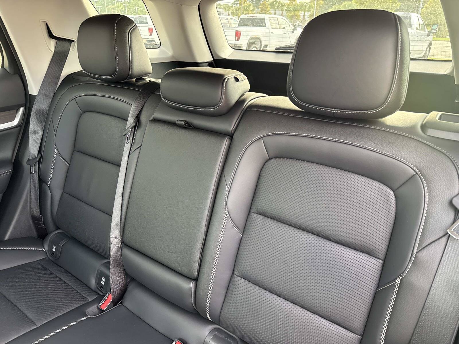 2027 GMC Terrain Denali - Photo 13