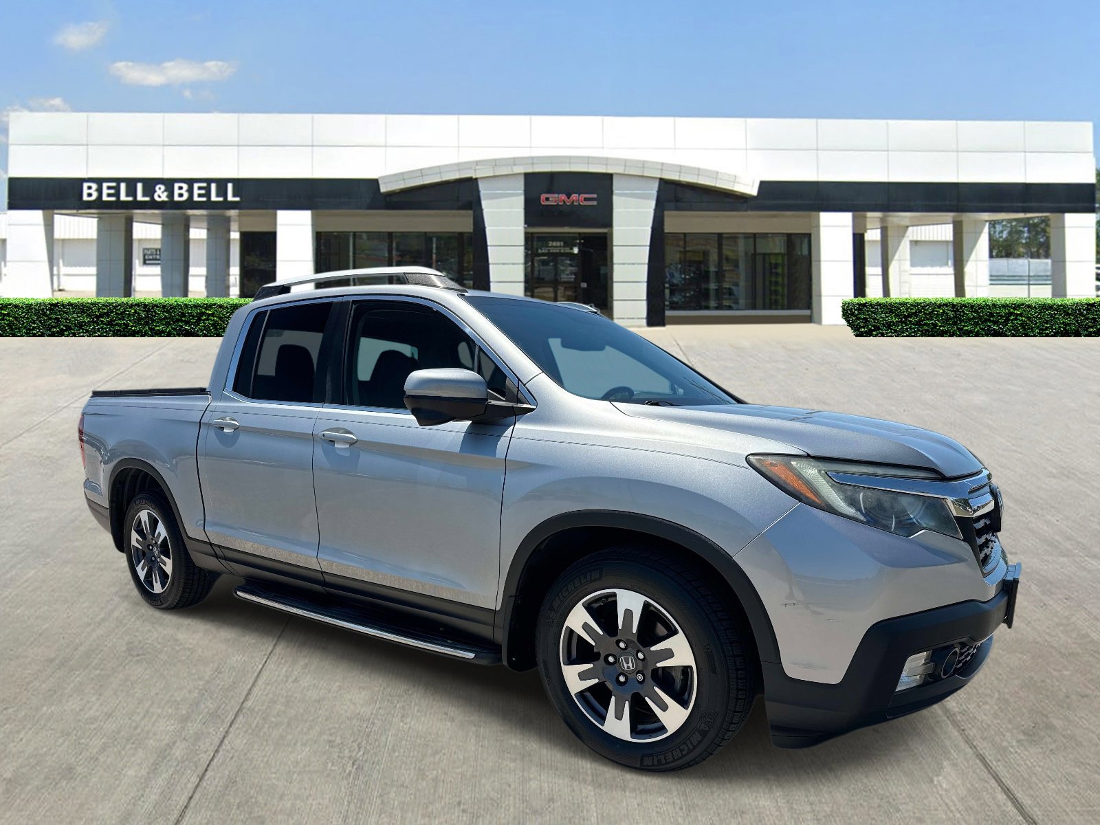 2017 Honda Ridgeline RTL-T's photo