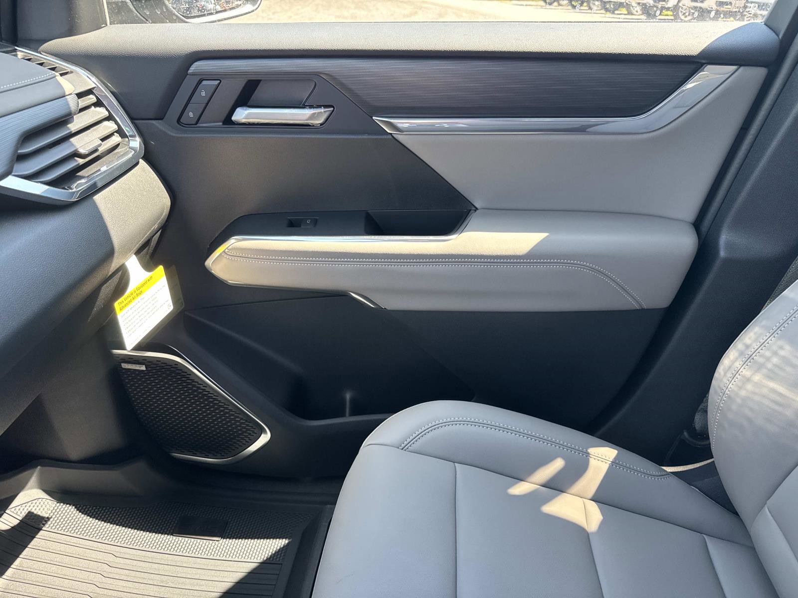 2026 GMC Acadia Elevation - Photo 26