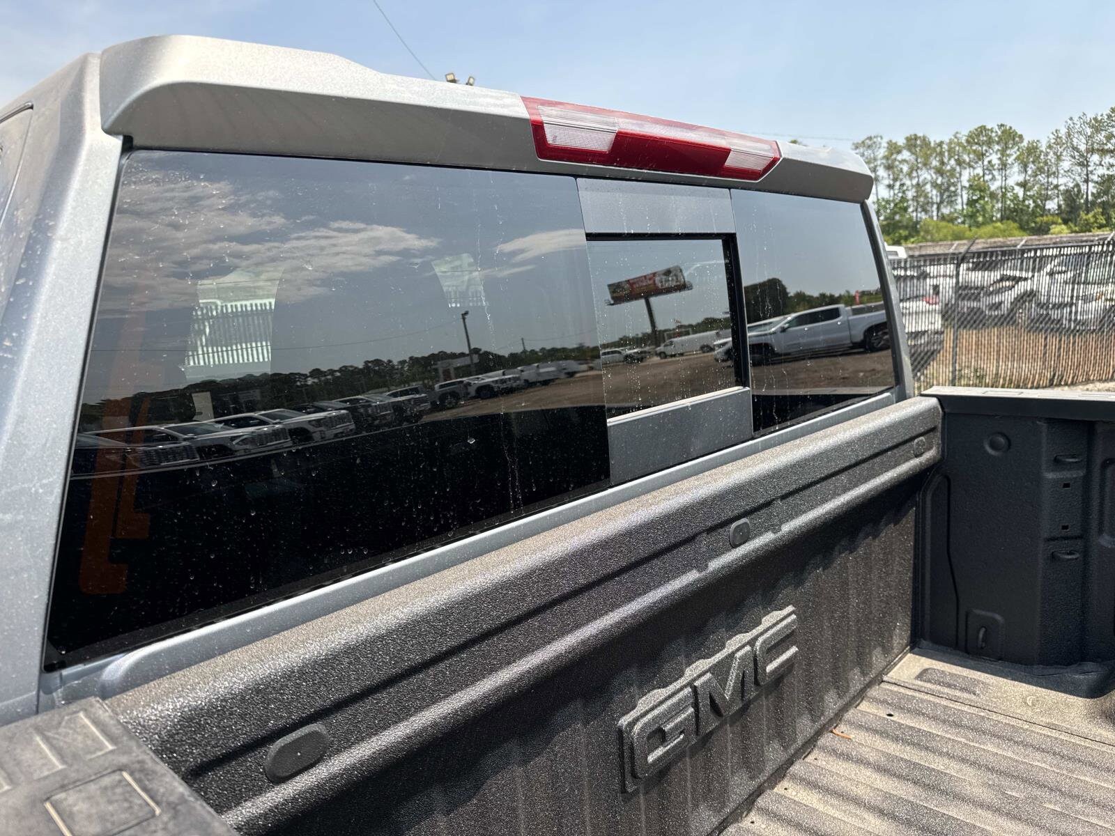 2026 GMC Sierra 1500 SLT - Photo 12