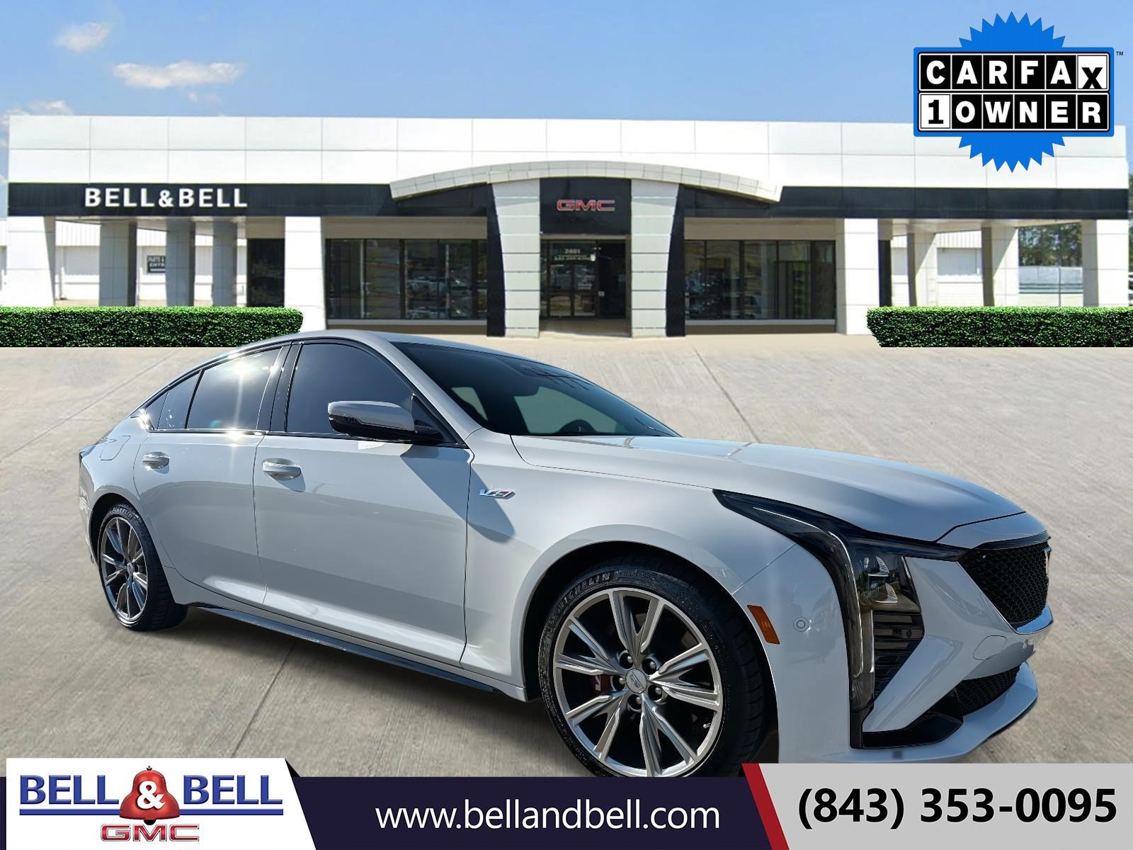 2025 Cadillac CT5 V-Series's photo