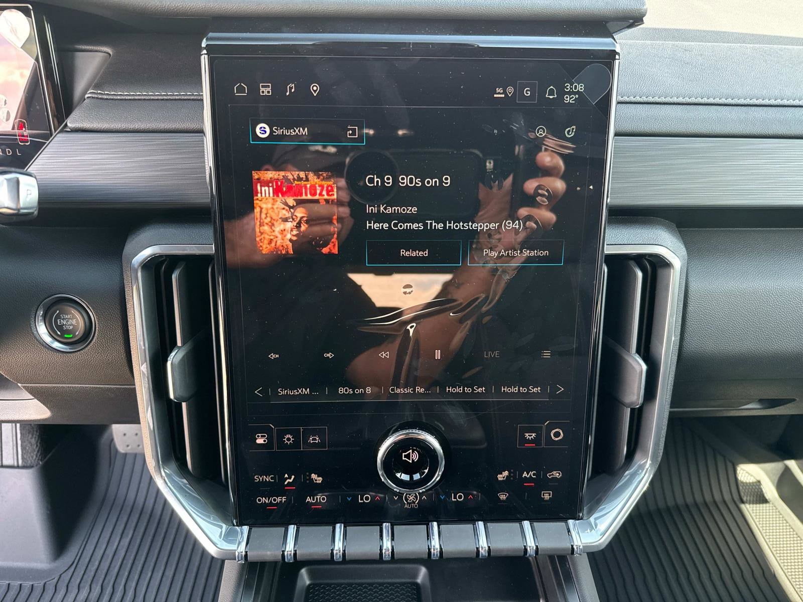 2026 GMC Acadia Elevation - Photo 27