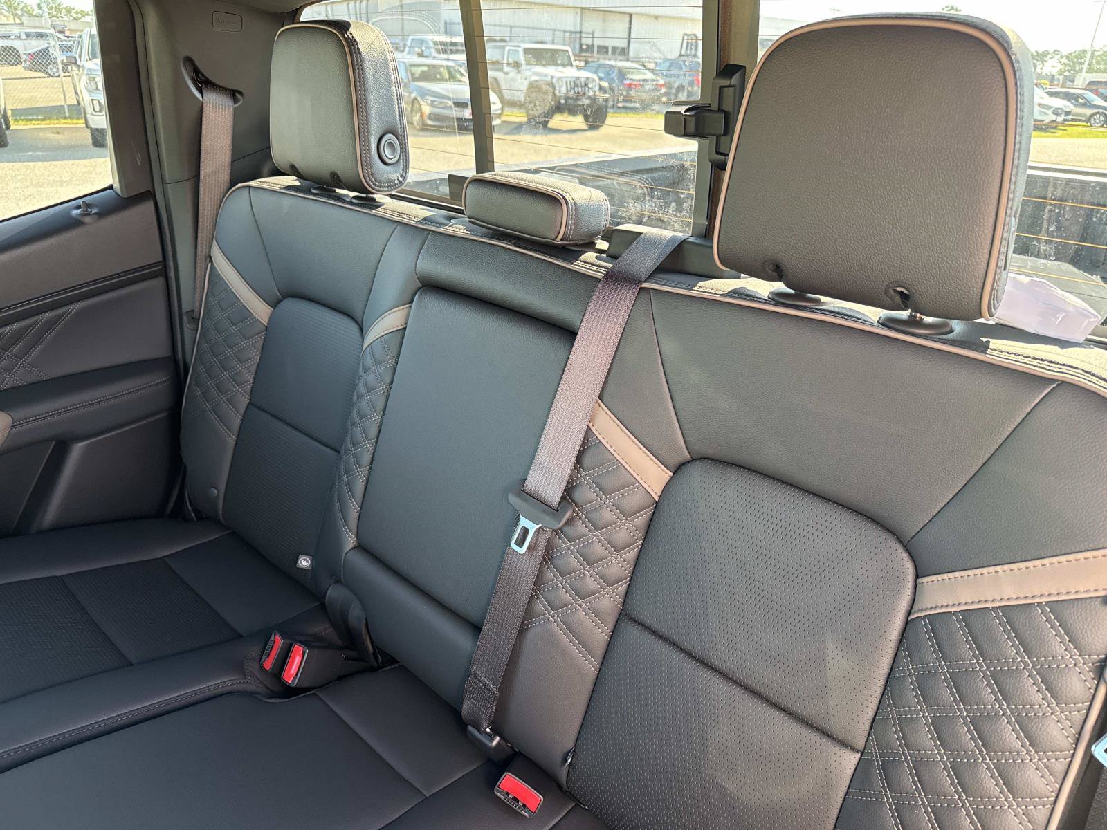 2026 GMC Canyon Denali - Photo 16
