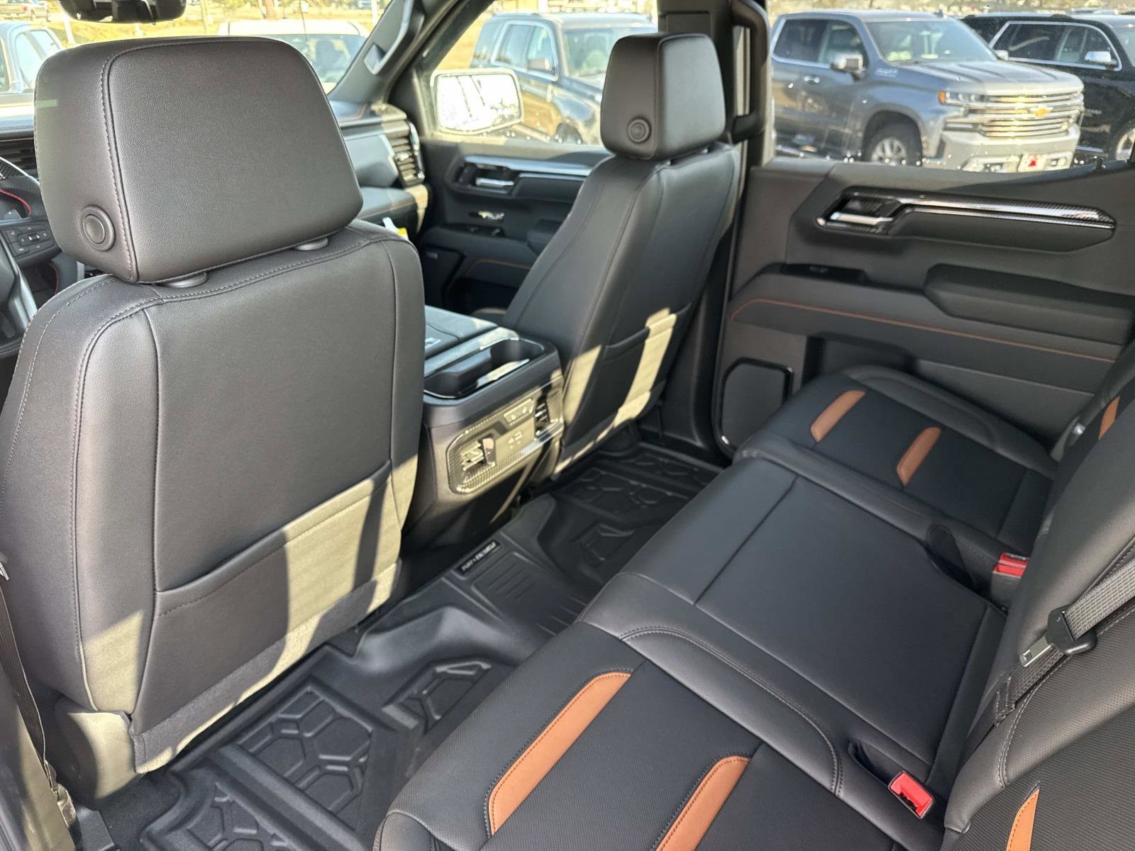 2026 GMC Sierra 1500 AT4 - Photo 17