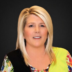 Staff member Connie Bennett from b6bcb8b05c85