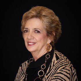 Staff member Cheryl Cox from f59d7f81c13b