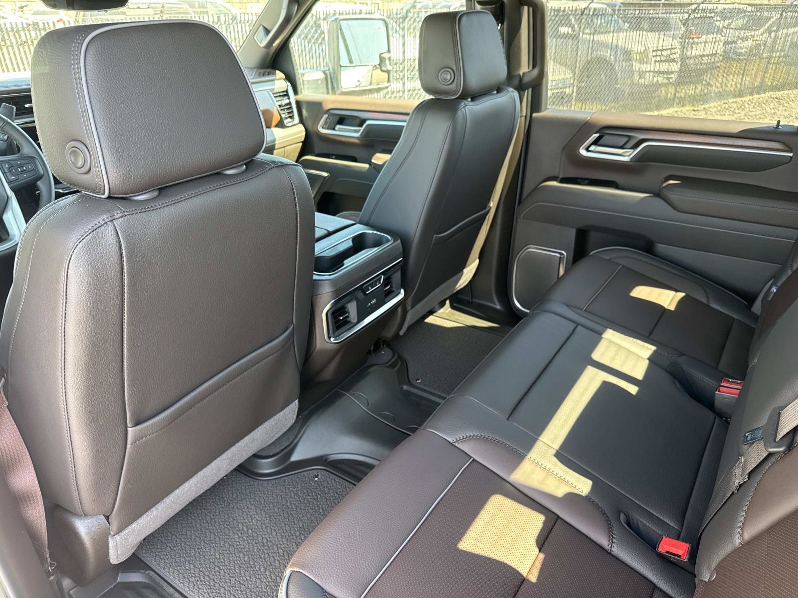 2026 GMC Sierra 2500HD Denali - Photo 17