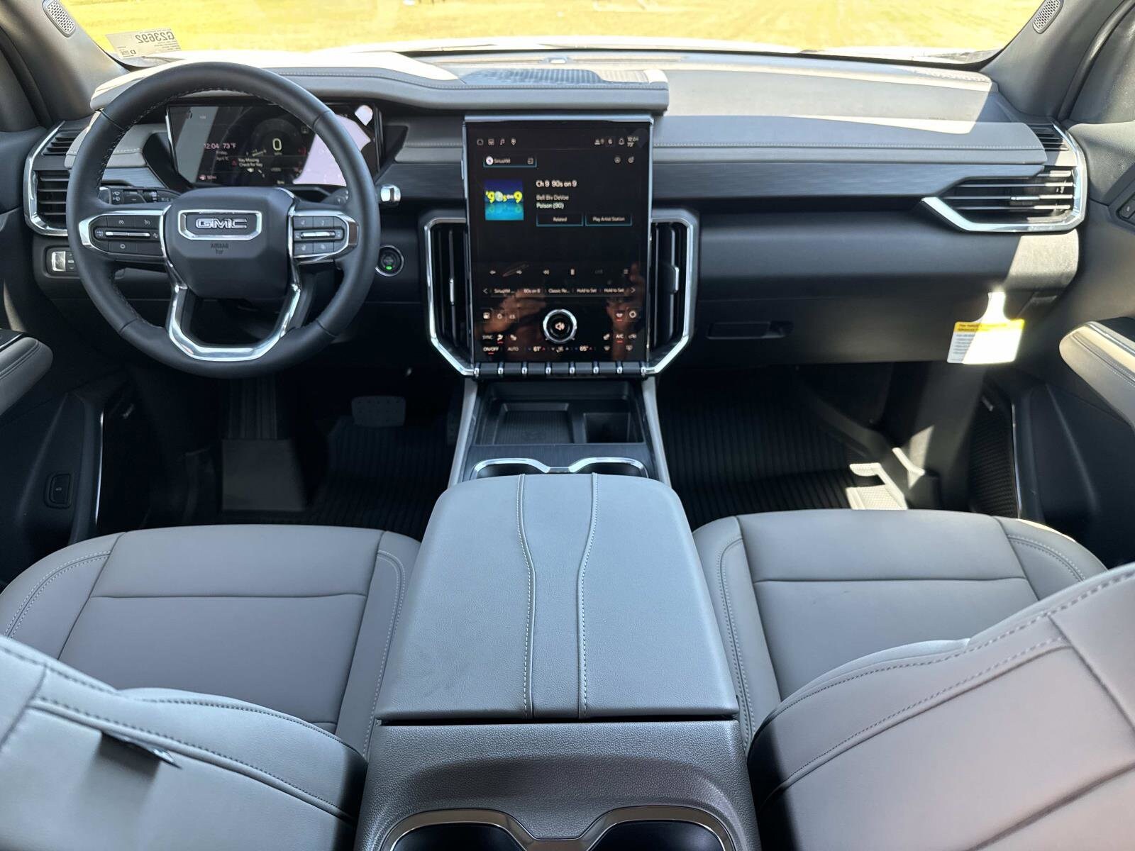 2026 GMC Acadia Elevation - Photo 17