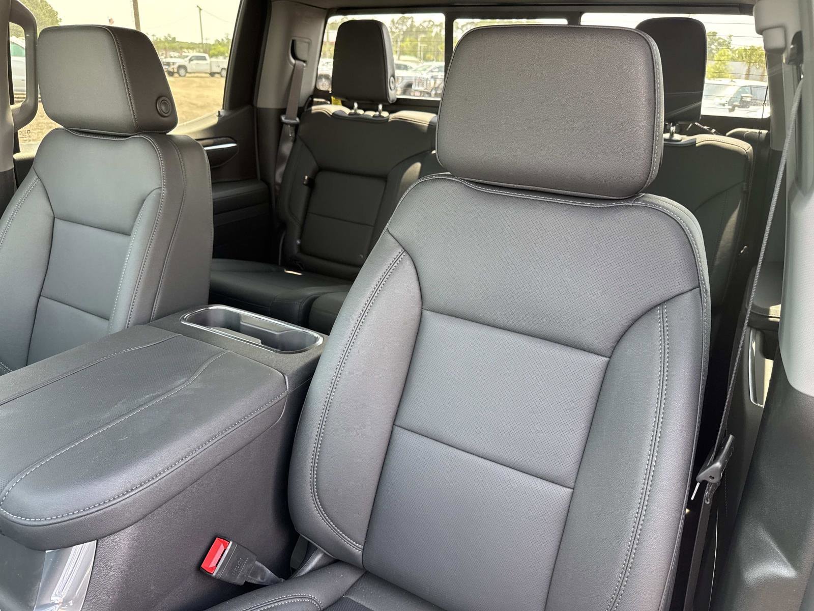 2026 GMC Sierra 1500 SLT - Photo 26