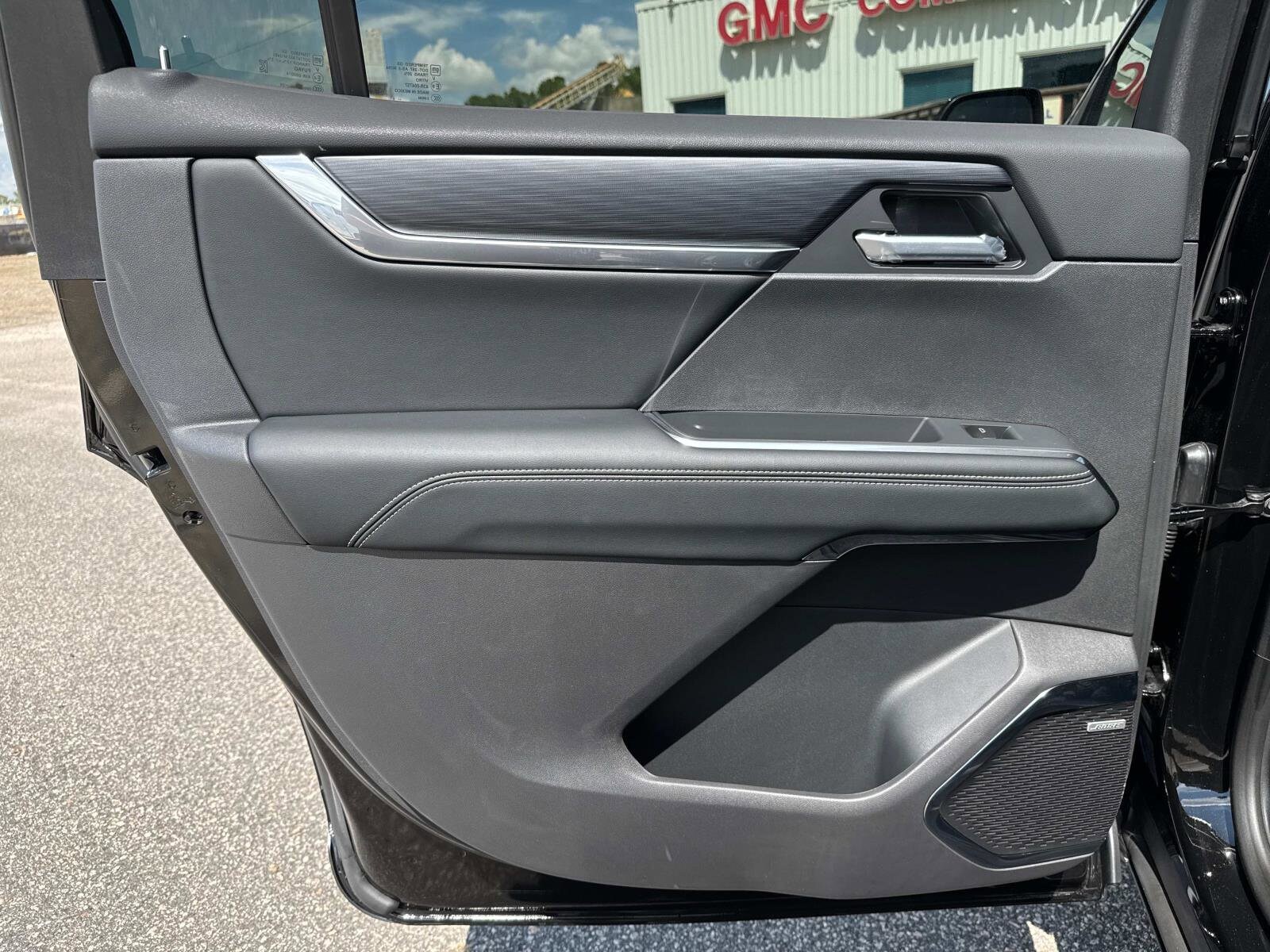 2026 GMC Acadia Elevation - Photo 12